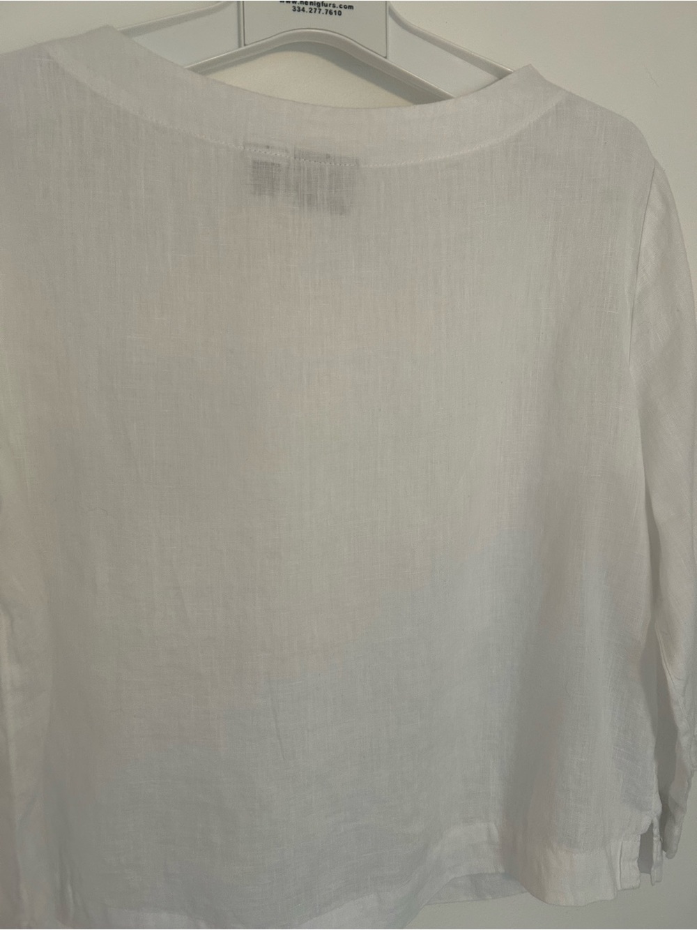 Halston White Linen Scoop Neck Top Size Med with 3/4 Sleeves - Picture 13 of 16